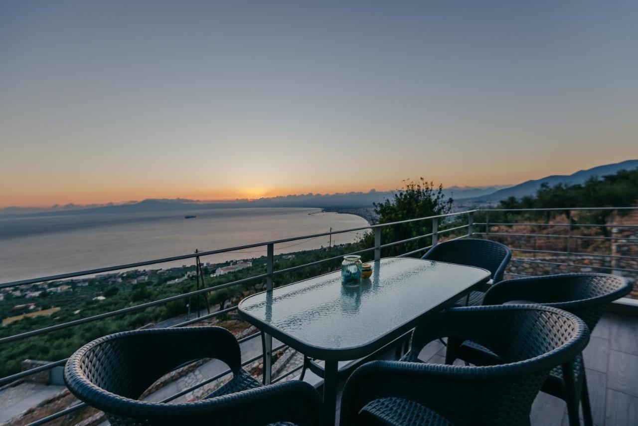 Bay View Guesthouses Kalamata Zewnętrze zdjęcie