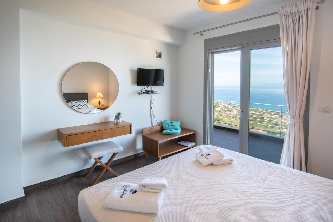 Bay View Guesthouses Kalamata Zewnętrze zdjęcie